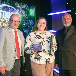 Best Seafood Product: Winner – Home Hot Smoked Salmon – The Tartan Butchers. (L-R): John Howard representing category partner Windsor Food Machinery, Jessica Farley of The Tartan Butchers and Gary Wilmot.