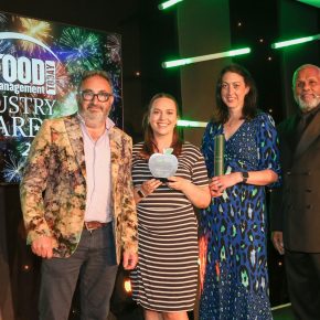 Best Poultry Product: Winner – Waitrose No1 Free Range Roast in bag Chicken – Pilgrim’s Europe. (L-R): Dr Russell Sion of category partner Jenton International Limited, Tina Edwards of Waitrose, Debra Negus of Pilgrim’s Europe and Gary Wilmot.